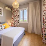 ヴィラ Agapanthus Retreat Kouvalata