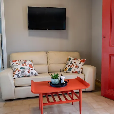 Agapanthus Retreat Willa *